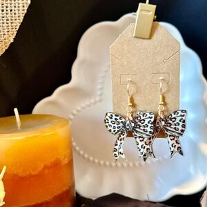 Leopard Print Acrylic Bow Earrings